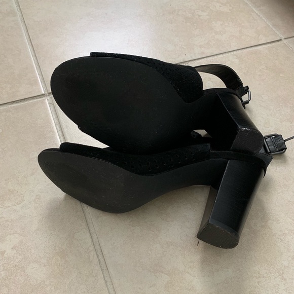 Peep toe sandals - Picture 4 of 5